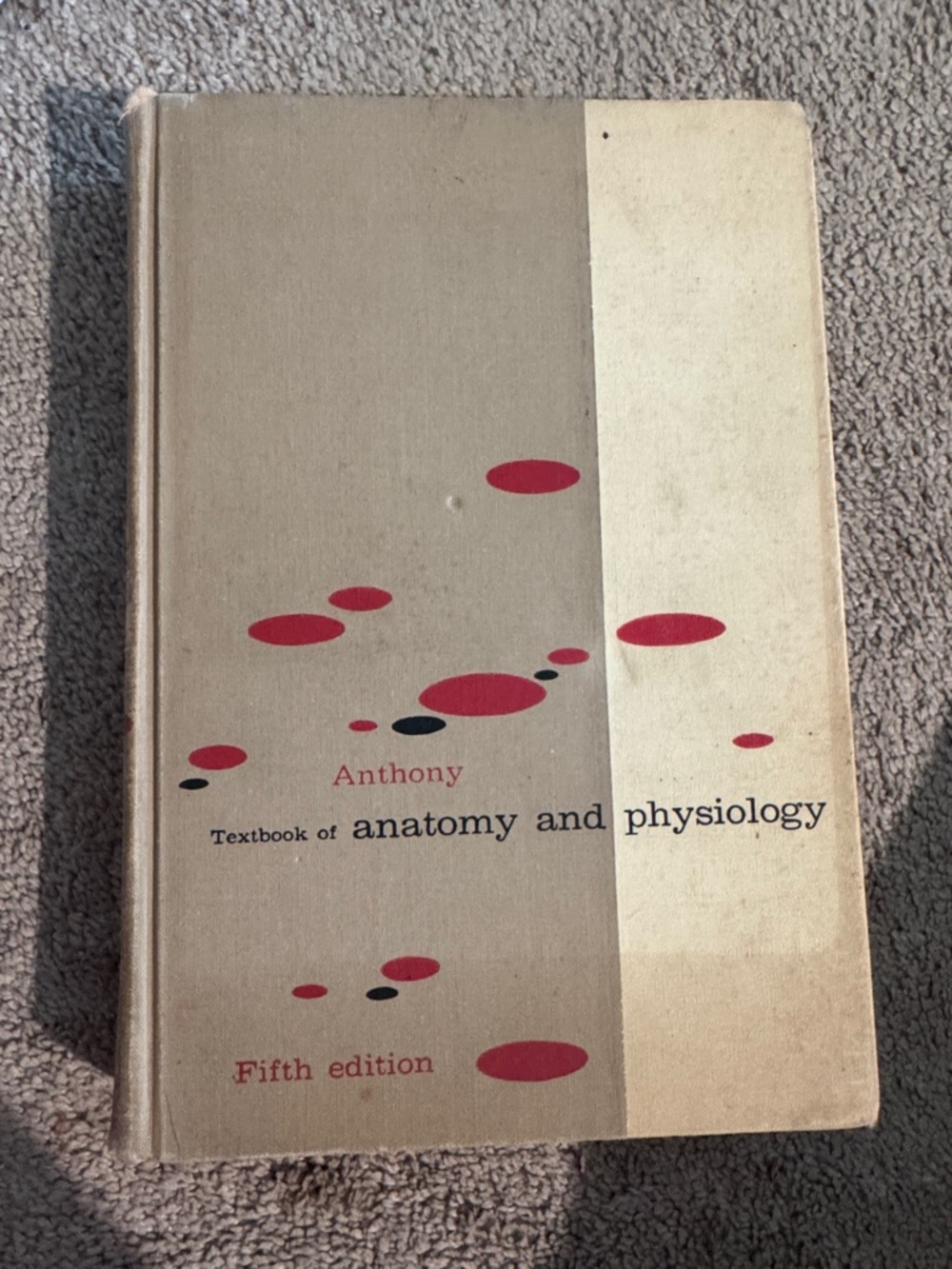 Antthony Textbook of Anatomy and Physiology - Beige and Red Hardcover